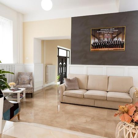 Hotel Dszsu Trencianske Teplice Ngoại thất bức ảnh