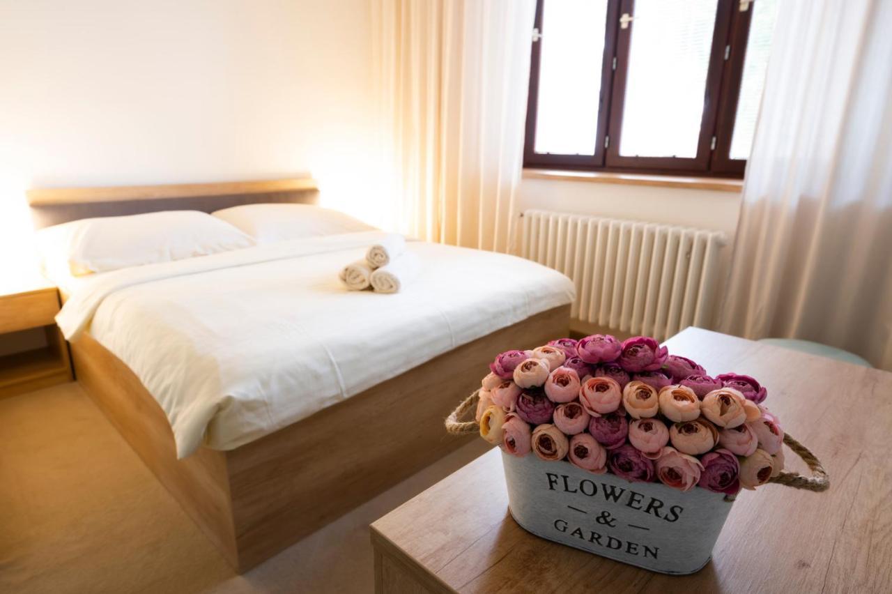 Hotel Dszsu Trencianske Teplice Ngoại thất bức ảnh