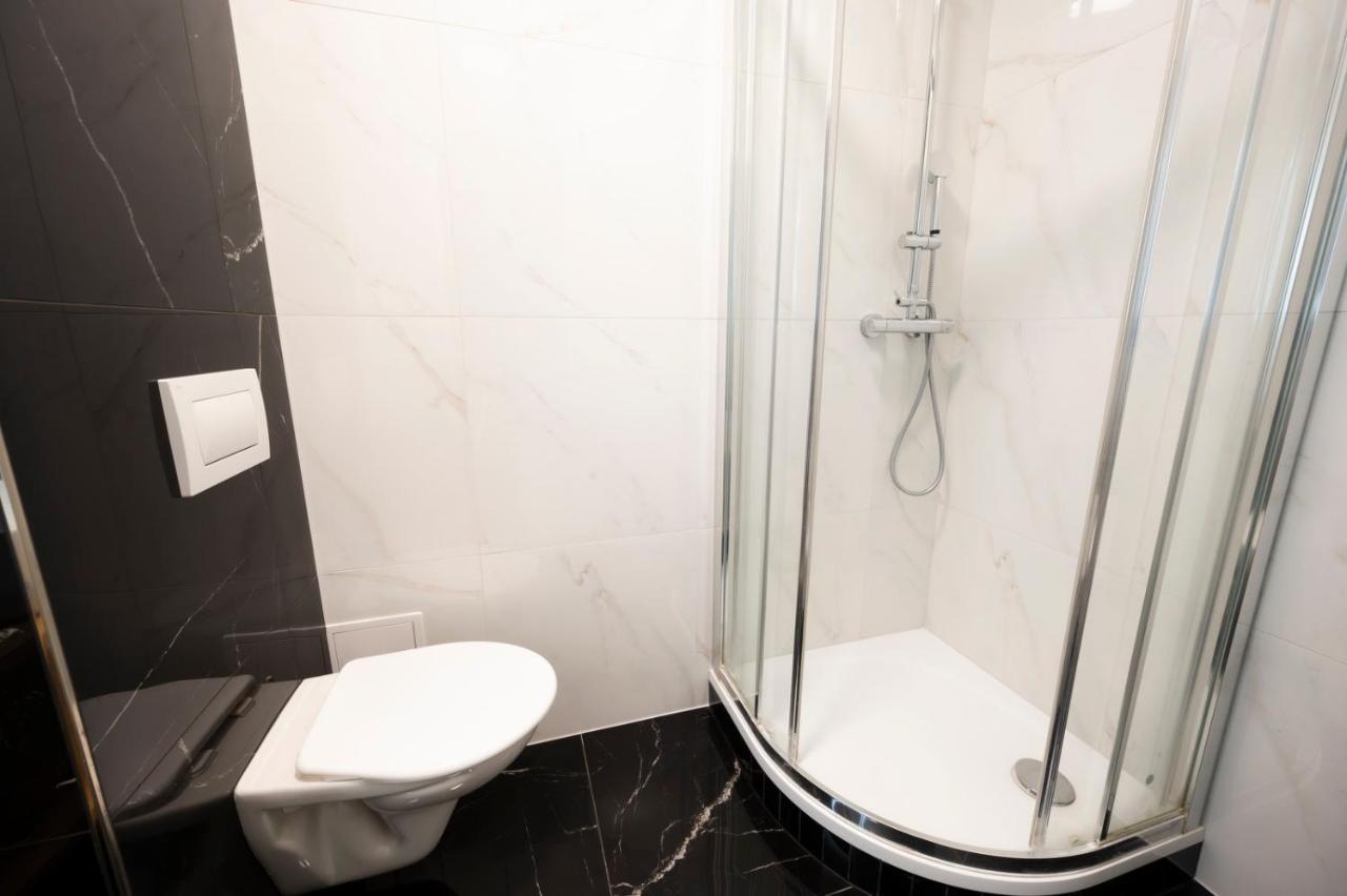 Hotel Dszsu Trencianske Teplice Ngoại thất bức ảnh