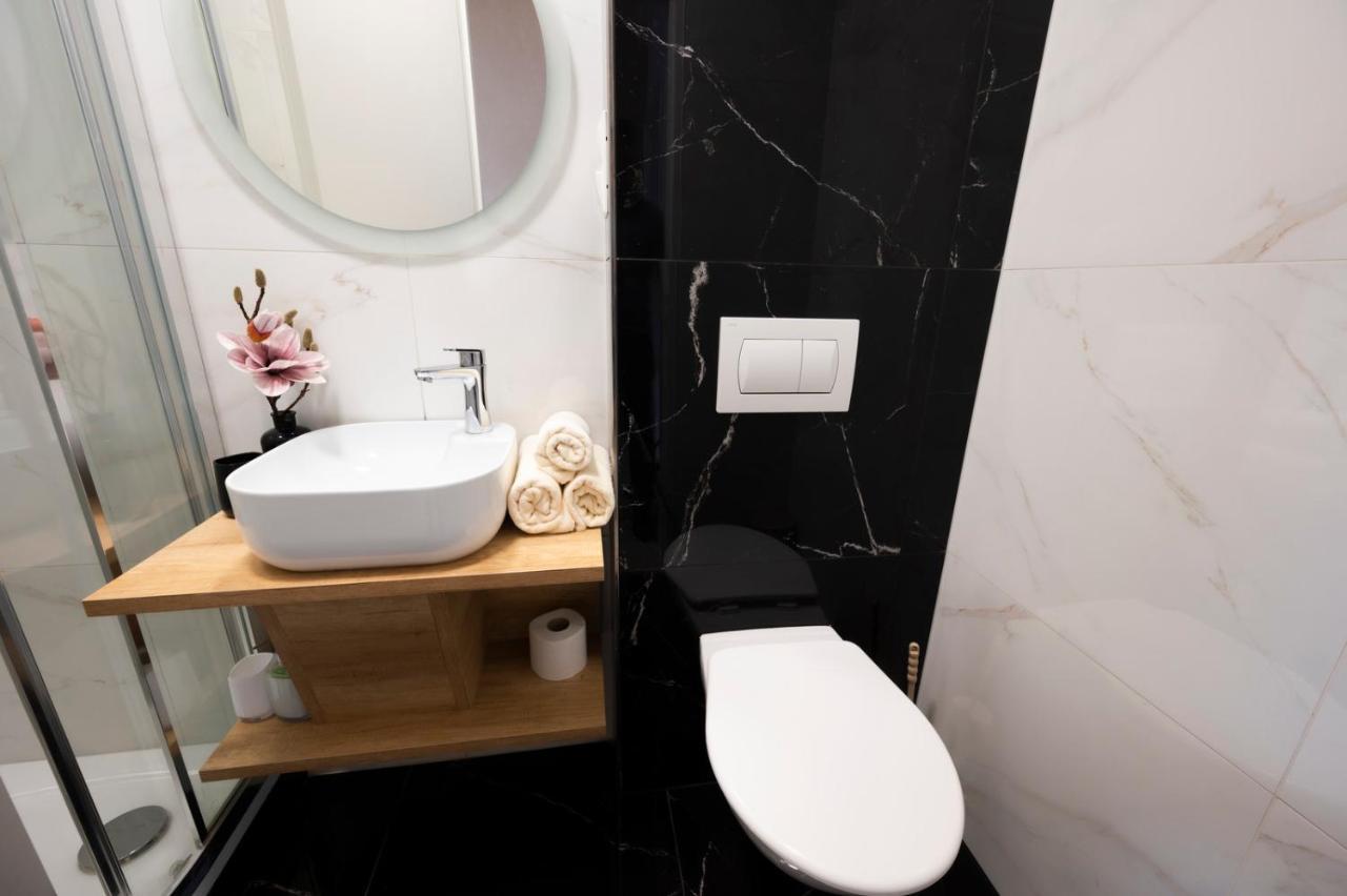 Hotel Dszsu Trencianske Teplice Ngoại thất bức ảnh